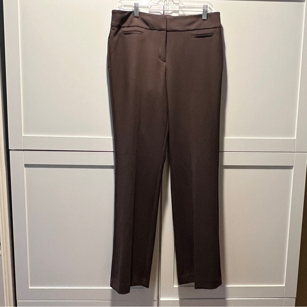 Ann Taylor NWT, pants, boot leg trouser in chocolate brown, size 8